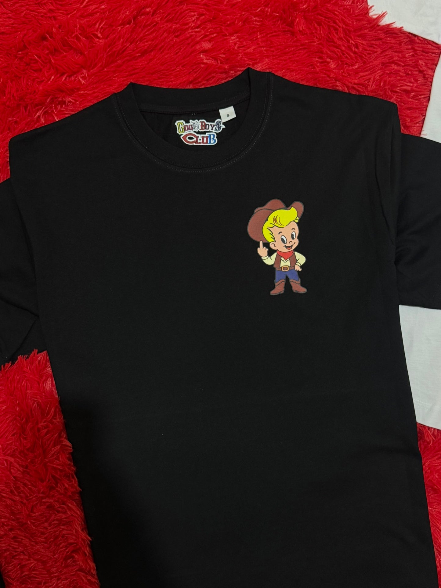 CAMISETA NEGRA WE DON'T HAVE HATERS